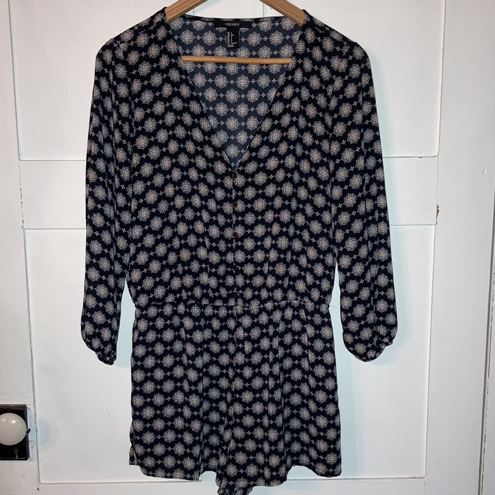 Forever 21 Black Tan Print Deep V Neck Top Shorts Bottom Romper Jr Large W Small